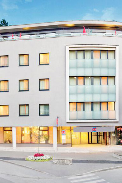 Leonardo Hotel Salzburg City Center